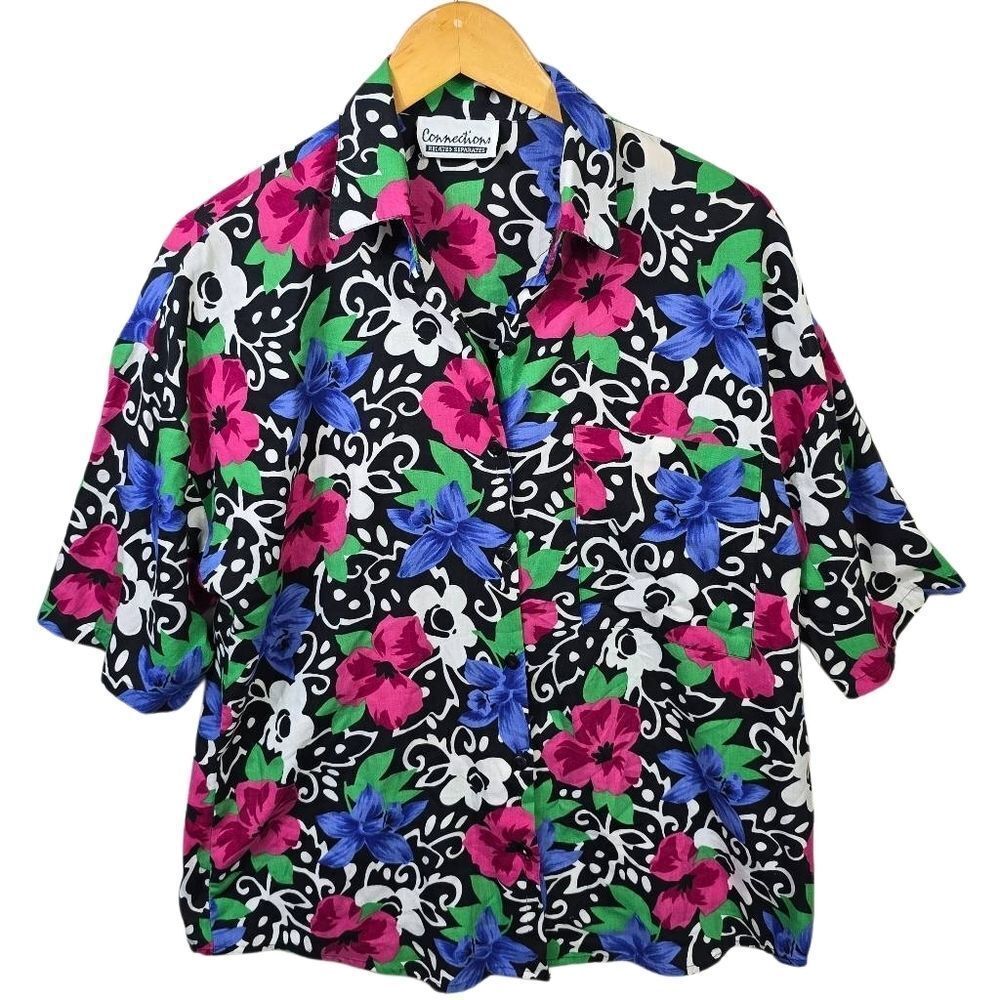 Connections Retro Floral Women's Button-Down Shirt Size Large